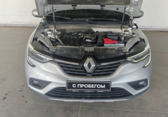 Подержанный автомобиль Renault Arkana 2019 года (18 фото)