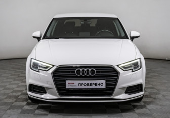 Подержанный автомобиль Audi A3 Sedan 2019 года (2 фото)