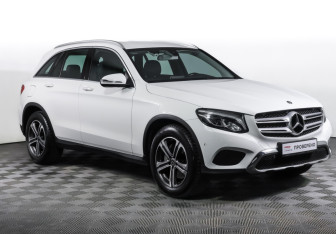 Подержанный автомобиль Mercedes-Benz GLC Coupe 2017 года (3 фото)