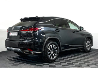 Подержанный автомобиль Lexus RX 2021 года (5 фото)