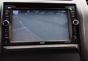 Подержанный автомобиль Nissan X-Trail 2011 года (12 фото)