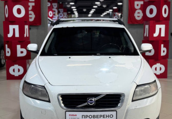 Подержанный автомобиль Volvo S40 2008 года (2 фото)
