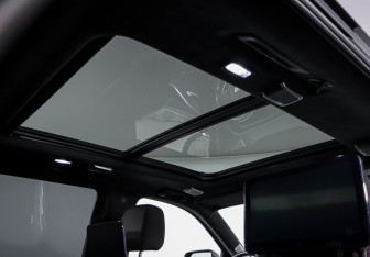 Подержанный автомобиль Cadillac Escalade Suv 2022 года (17 фото)