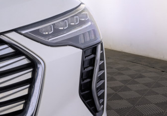 Подержанный автомобиль Haval Jolion 2022 года (11 фото)