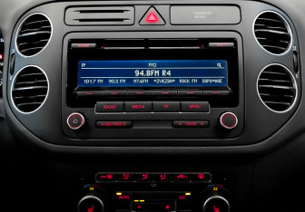 Подержанный автомобиль Volkswagen Golf Plus 2013 года (15 фото)