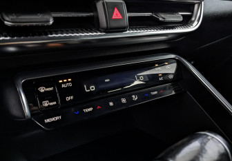Подержанный автомобиль Kia K5 2021 года (25 фото)