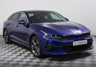 Подержанный автомобиль Kia K5 2021 года (3 фото)