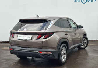 Подержанный автомобиль Hyundai Tucson 2021 года (5 фото)