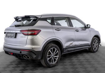 Подержанный автомобиль Geely Coolray 2022 года (5 фото)