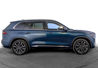 Подержанный автомобиль Geely Monjaro 2023 года (4 фото)