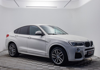 Подержанный автомобиль BMW X4 2018 года (7 фото)