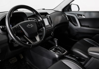 Подержанный автомобиль Hyundai Creta 2017 года (7 фото)