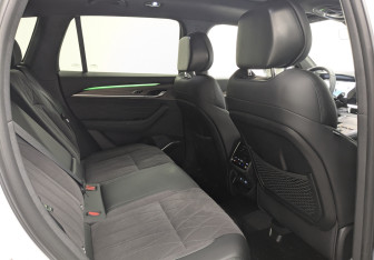 Новый Geely Monjaro 2025 (12 фото)