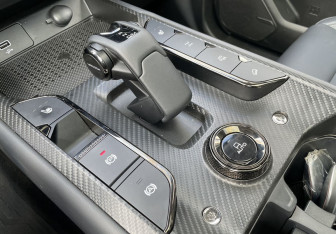 Подержанный автомобиль Haval H7 2025 года (18 фото)