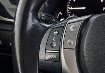 Подержанный автомобиль Lexus GS 2013 года (27 фото)