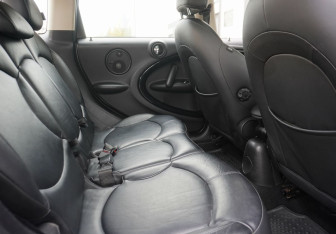Подержанный автомобиль MINI Countryman 2011 года (10 фото)