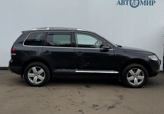 Подержанный автомобиль Volkswagen Touareg 2008 года (4 фото)