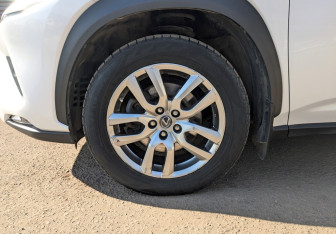 Подержанный автомобиль Lexus NX 2018 года (18 фото)