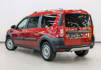 Подержанный автомобиль LADA (ВАЗ) Largus Wagon 2021 года (7 фото)
