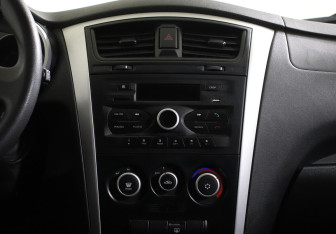 Подержанный автомобиль Datsun mi-DO 2017 года (8 фото)