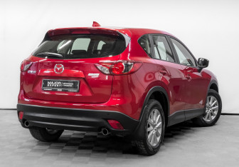 Подержанный автомобиль Mazda CX-5 2015 года (5 фото)