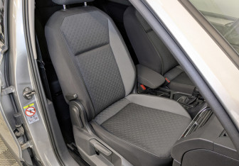Подержанный автомобиль Volkswagen Tiguan 2020 года (22 фото)