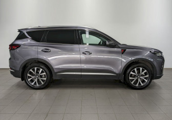 Подержанный автомобиль Chery Tiggo 7 Pro Max 2024 года (4 фото)
