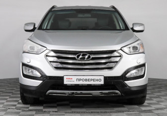 Подержанный автомобиль Hyundai Santa Fe 2013 года (2 фото)