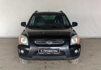 Подержанный автомобиль Kia Sportage 2010 года (2 фото)