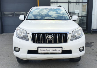 Подержанный автомобиль Toyota Land Cruiser Prado 2012 года (2 фото)