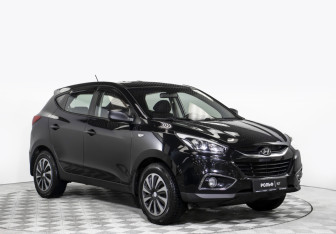 Подержанный автомобиль Hyundai ix35 2013 года (3 фото)