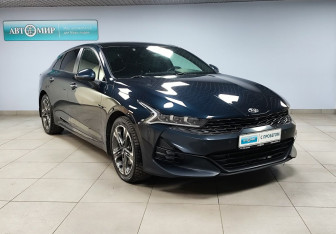 Подержанный автомобиль Kia K5 2021 года (3 фото)