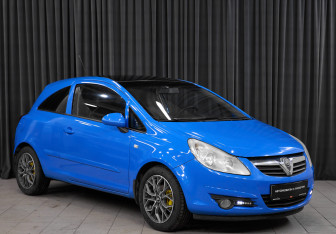 Подержанный автомобиль Opel Corsa 2007 года (3 фото)