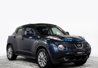 Подержанный автомобиль Nissan Juke 2012 года (9 фото)
