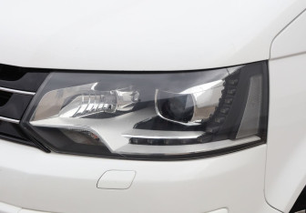Подержанный автомобиль Volkswagen Multivan 2013 года (23 фото)