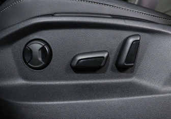 Подержанный автомобиль Volkswagen Tiguan 2021 года (17 фото)