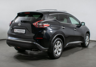 Подержанный автомобиль Nissan Murano Suv 2018 года (5 фото)