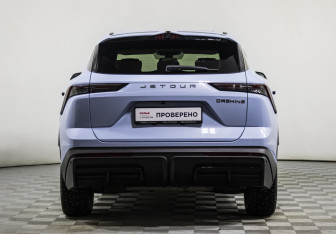 Подержанный автомобиль Jetour Dashing 2023 года (6 фото)