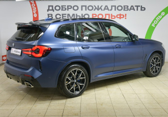 Подержанный автомобиль BMW X3 2021 года (4 фото)
