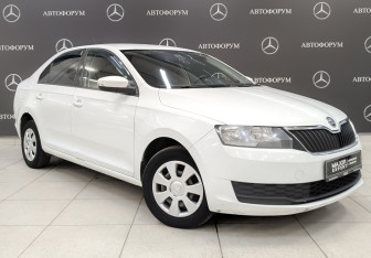 Подержанный автомобиль Skoda Rapid Liftback 2019 года (3 фото)