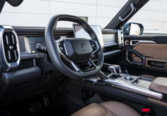 Подержанный автомобиль Jetour T2 2024 года (9 фото)