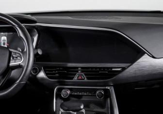 Подержанный автомобиль Geely Tugella 2023 года (13 фото)