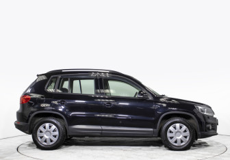 Подержанный автомобиль Volkswagen Tiguan 2013 года (4 фото)
