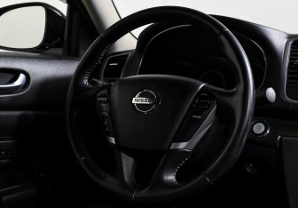 Подержанный автомобиль Nissan Teana 2013 года (12 фото)