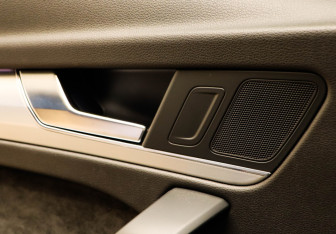 Подержанный автомобиль Audi Q5 2017 года (22 фото)