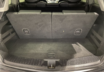 Подержанный автомобиль Acura MDX 2009 года (14 фото)