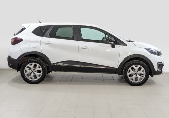 Подержанный автомобиль Renault Kaptur 2017 года (4 фото)