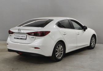 Подержанный автомобиль Mazda 3 Sedan 2014 года (5 фото)