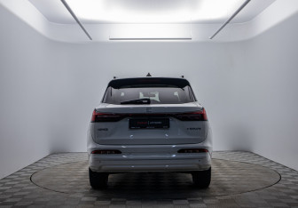 Подержанный автомобиль Evolute i-SPACE 2024 года (6 фото)