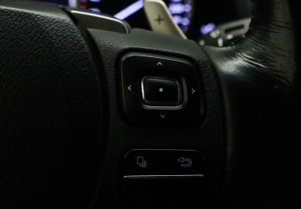 Подержанный автомобиль Lexus NX 2017 года (9 фото)
